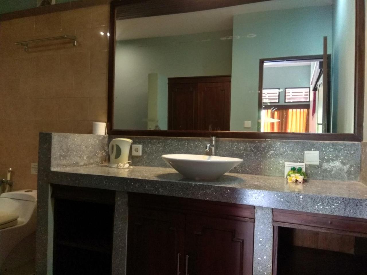 D'Kubu Legian Hotel Luaran gambar